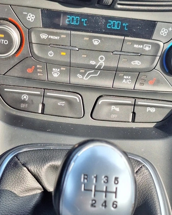 Ford Kuga cena 78000 przebieg: 99750, rok produkcji 2017 z Katowice małe 497